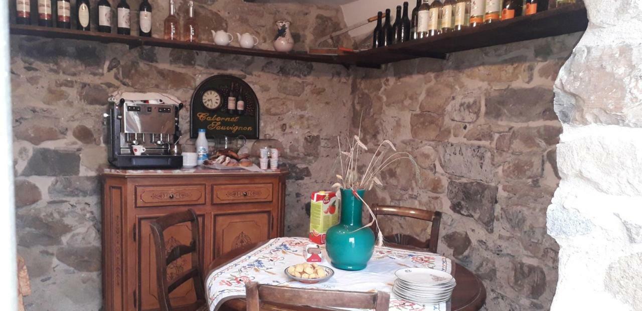 Отель La Casa Del Sole Санремо Экстерьер фото